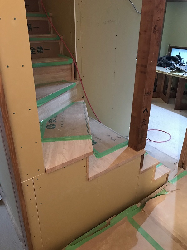 階段を造作〜