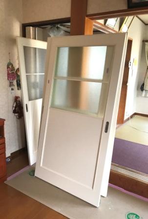 戸襖の交換により、お家の奥まで光が入りました。