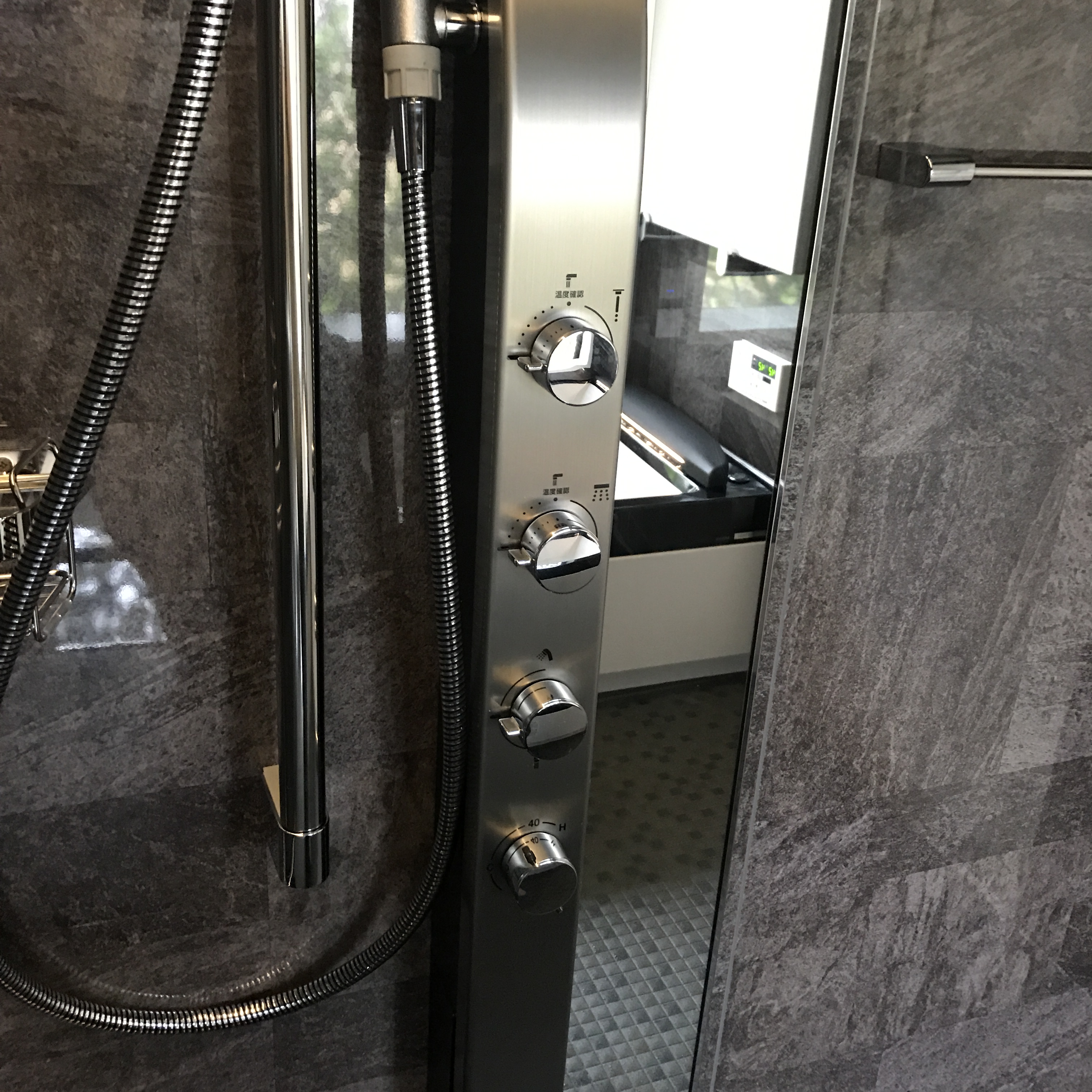 梅雨時でもスパージュなら極上なお風呂タイム！