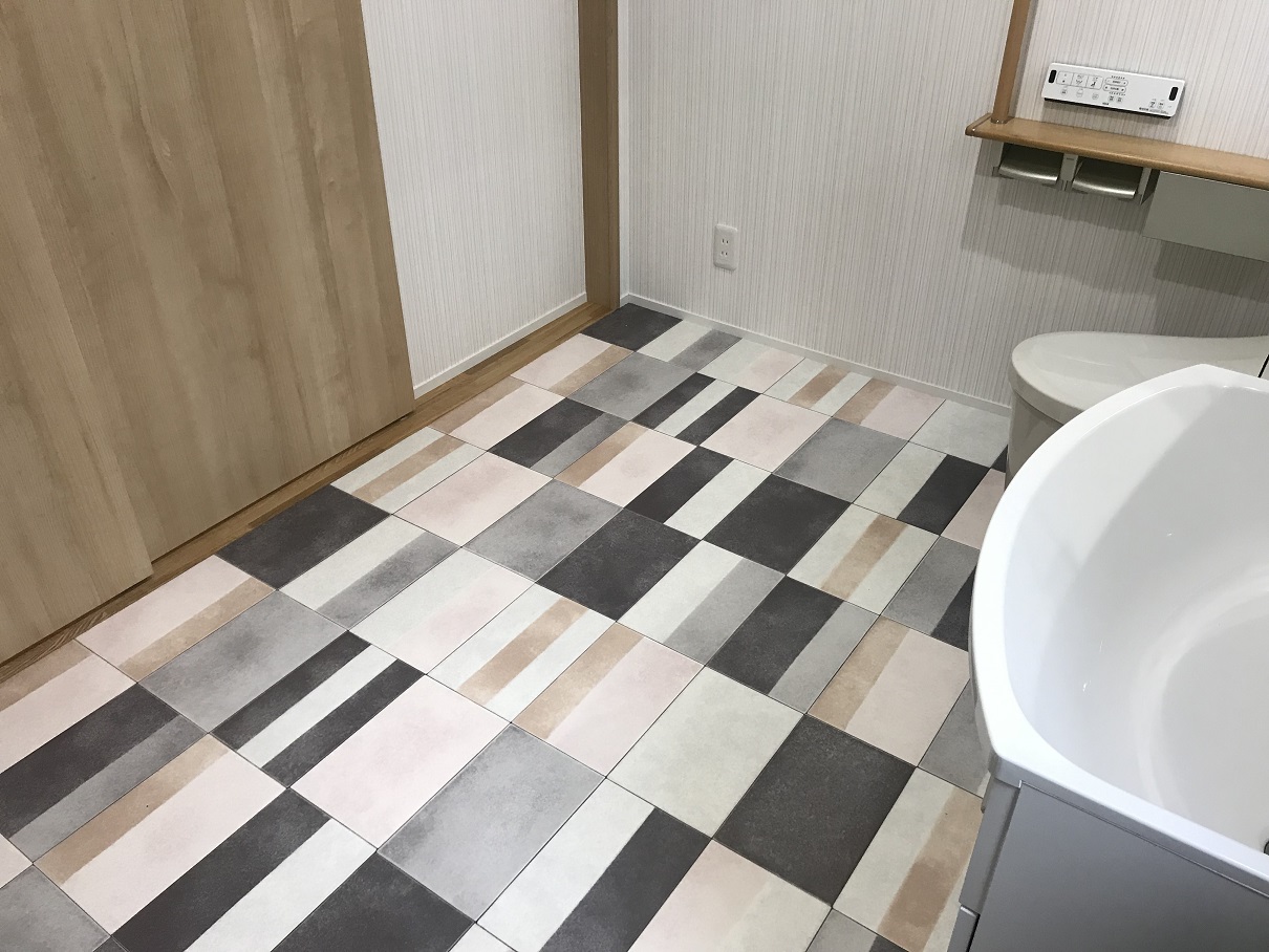 水廻り施工事例（’19　新作クッションフロア　HM-4002）