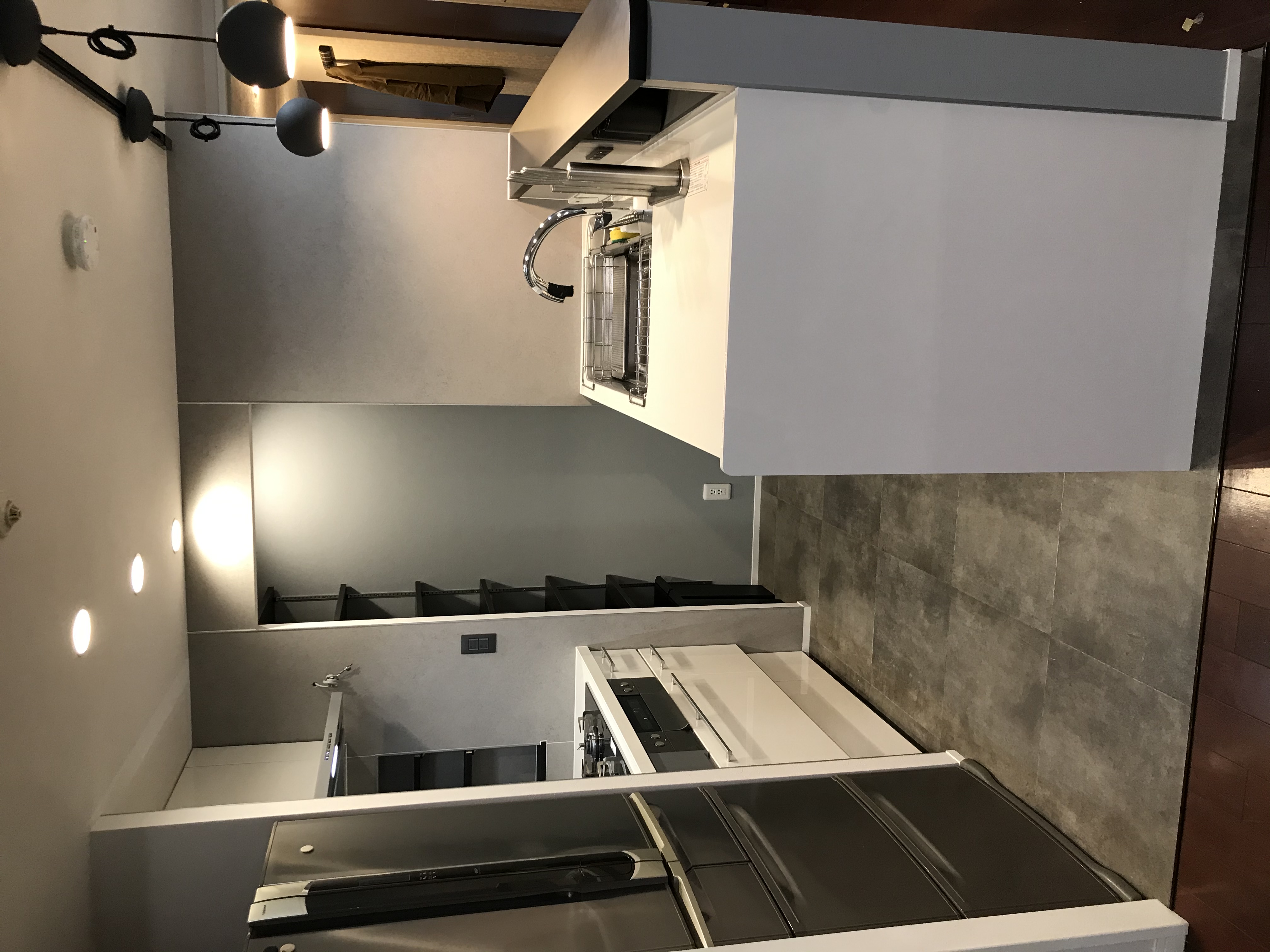 L型→2列型キッチン ～LIXIL アレスタ～