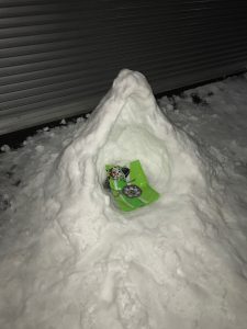 F3535C3D-A8EF-42E0-AA5E-719F4404DD97