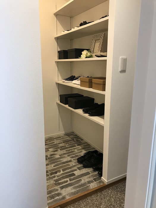 キッチン棚の天井吊り　～マンションリノベ編～