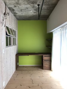 821CD079-29D5-48C0-9E5C-0CE063BB1AEF