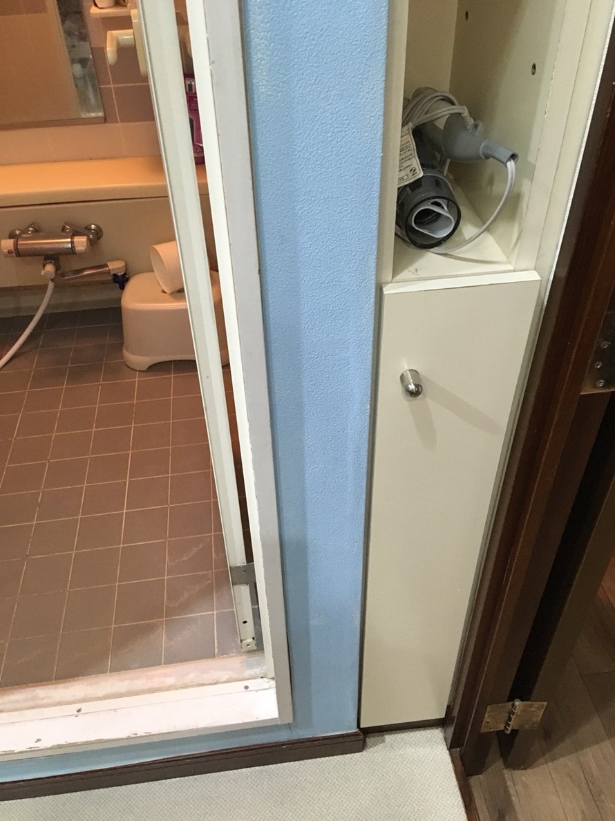 洗面室　造作工事　LOHAS studio ハウスクエア横浜店　