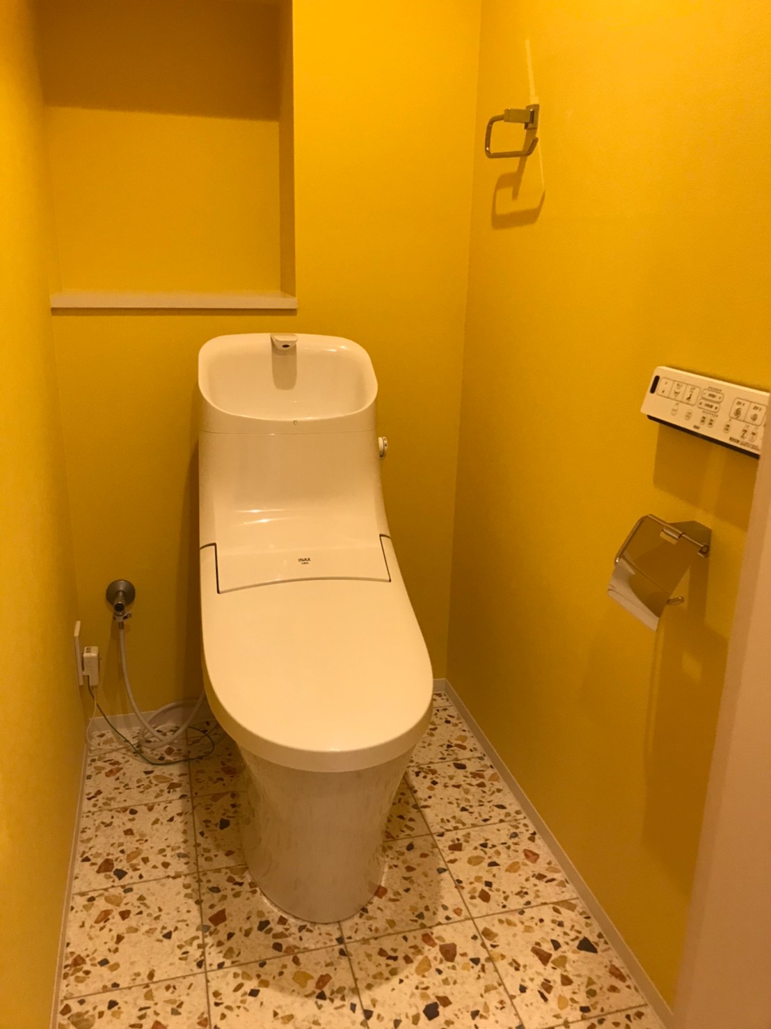 こだわりトイレ・アクセントクロス