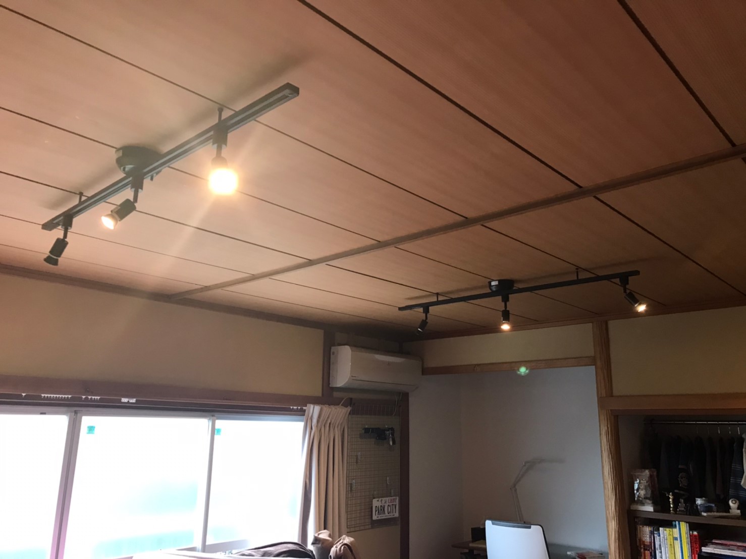 和室にスポット