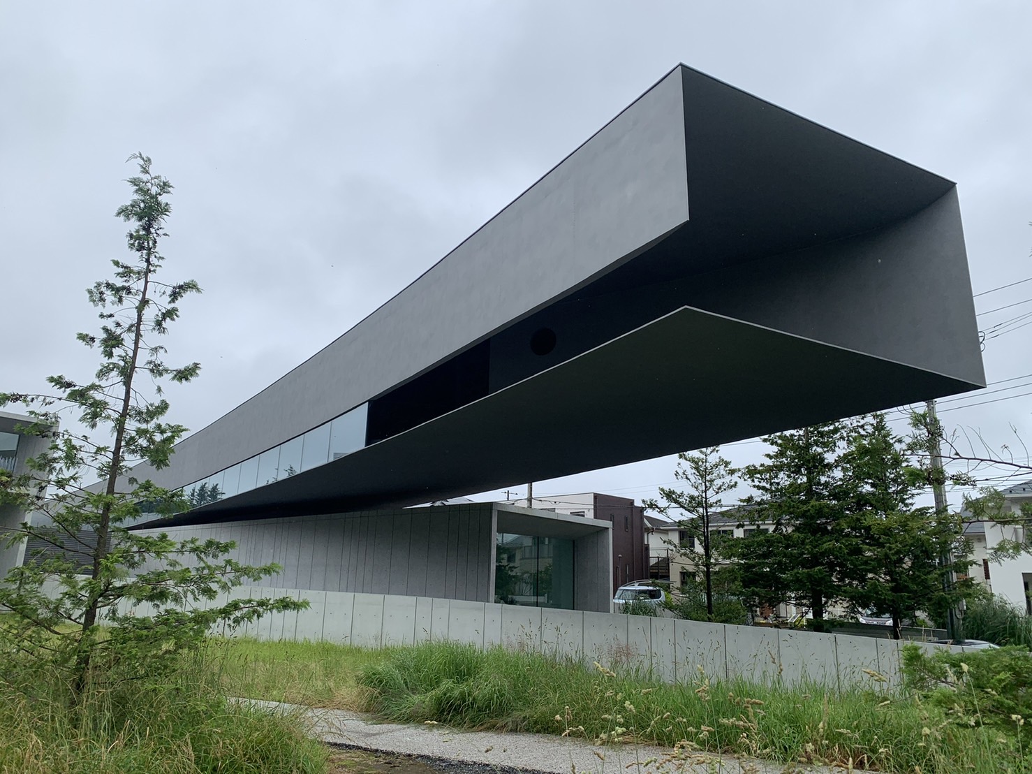 ホキ美術館に行ってきました