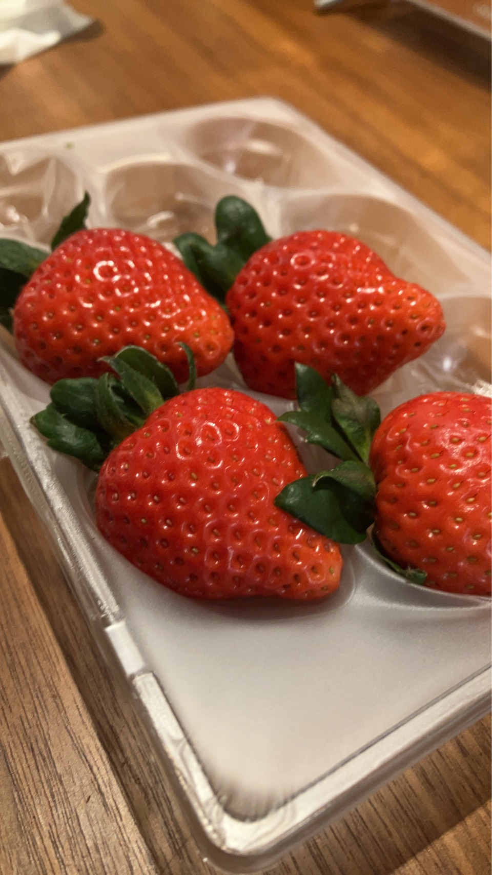 おいしいイチゴいただきました