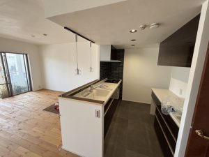 大六野邸LDK施工後