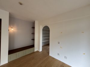 CE080865-71E6-4351-B464-59D8690905CE