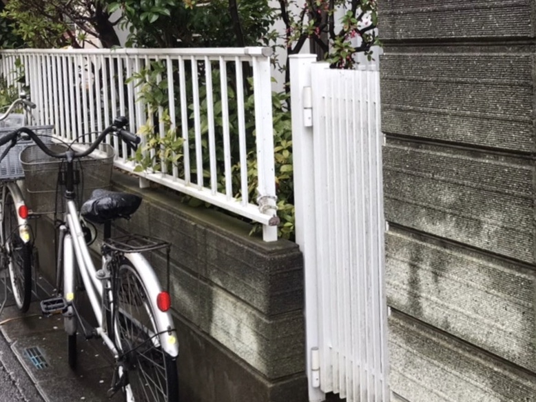 01585006-6D37-4FF3-9BE1-66F939D8C6B3