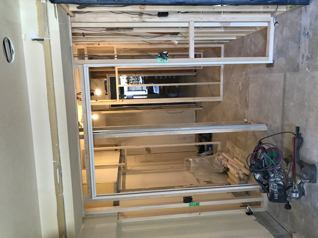 マンション改装現場①～大工さんの仕事～