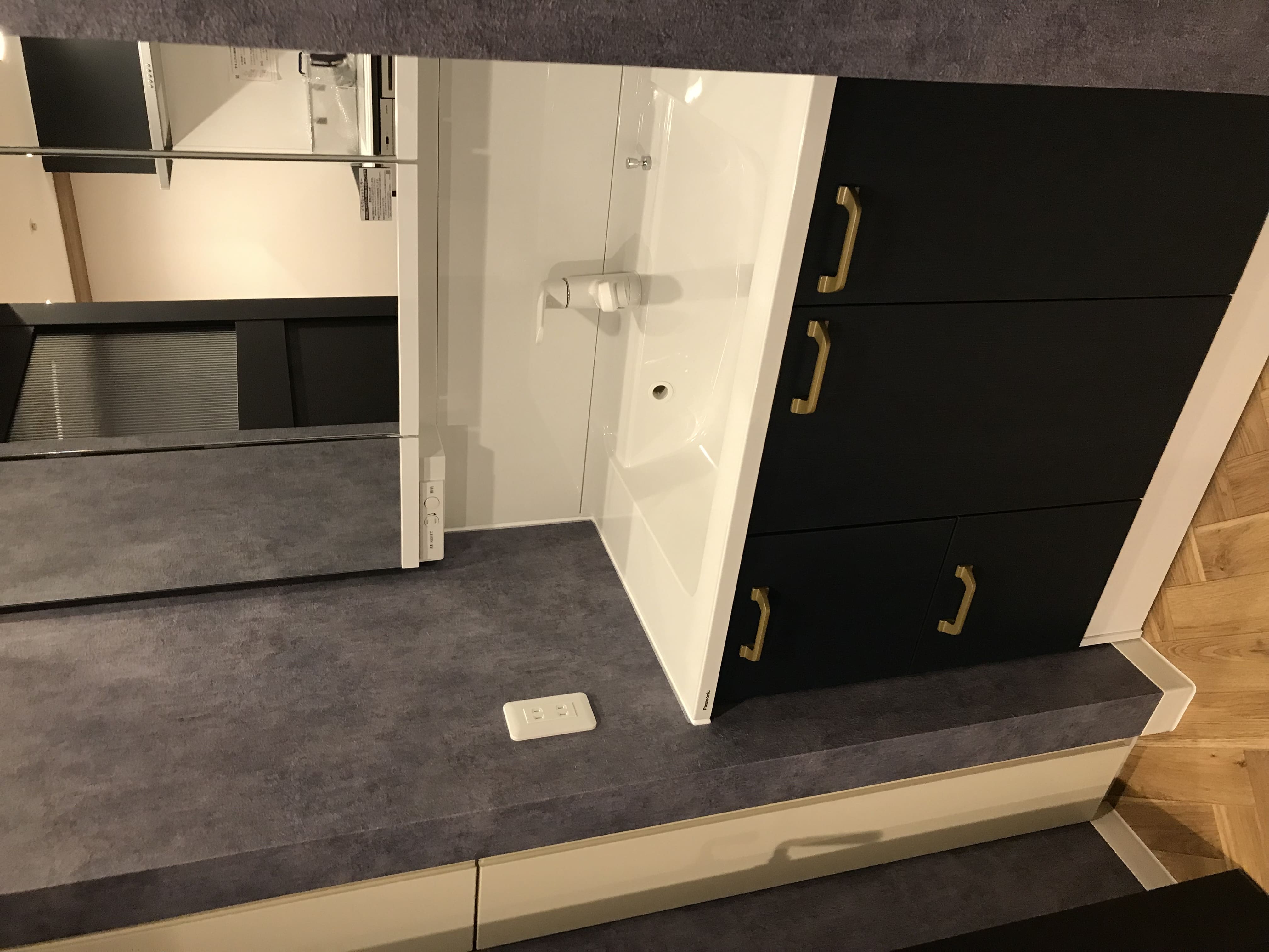 可愛らしい洗面化粧台【施工事例】