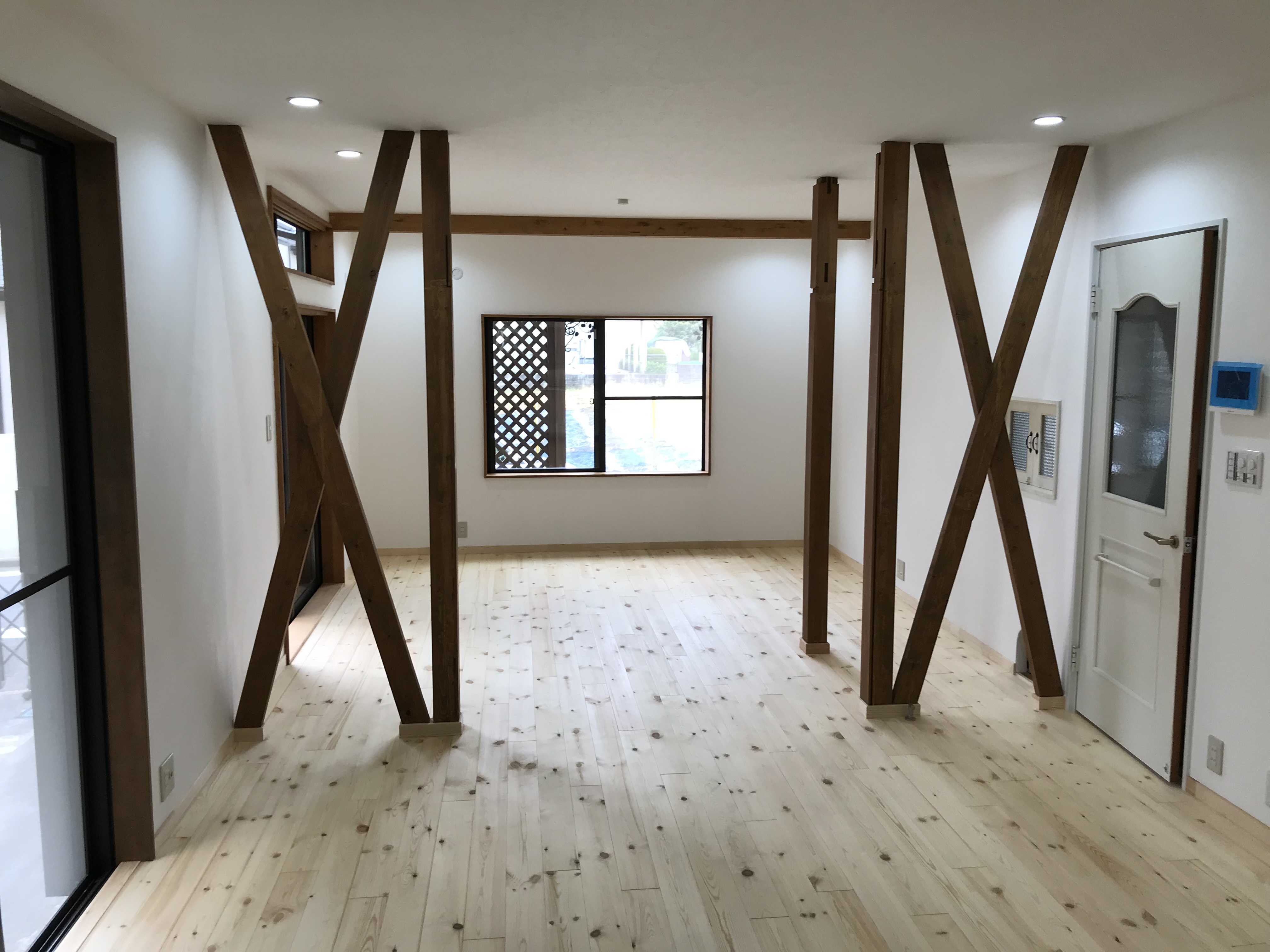 パイン無垢フローリング