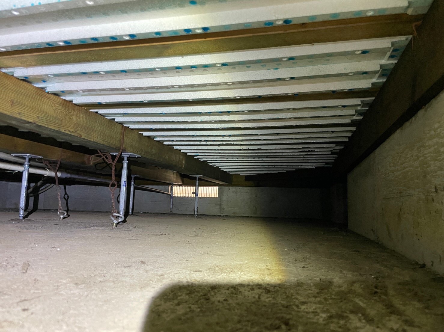 防蟻工事　◎ボロンdeガード