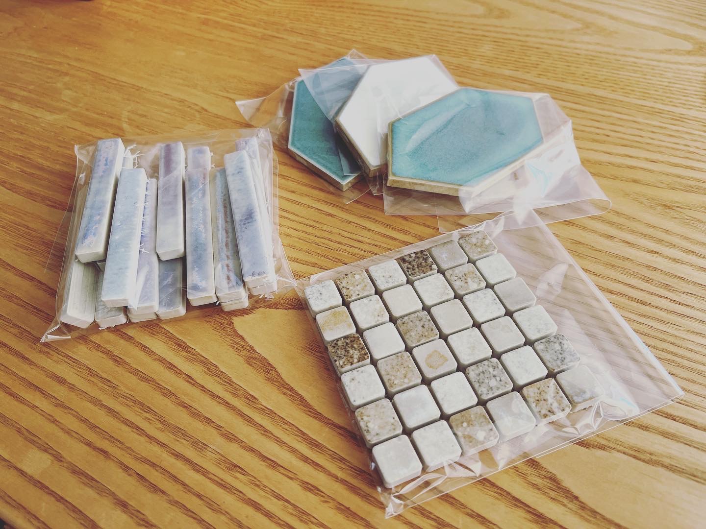 アウトレットタイル、差し上げます