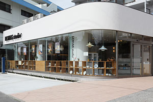 クリスマスマルシェ＊*＊*お隣の横浜店で開催♪