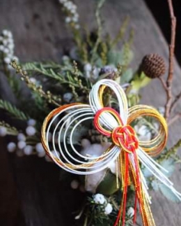 LOHAS CLUB会員様必見！冬支度を始めるクリスマスリースとしめ飾りのワークショップ