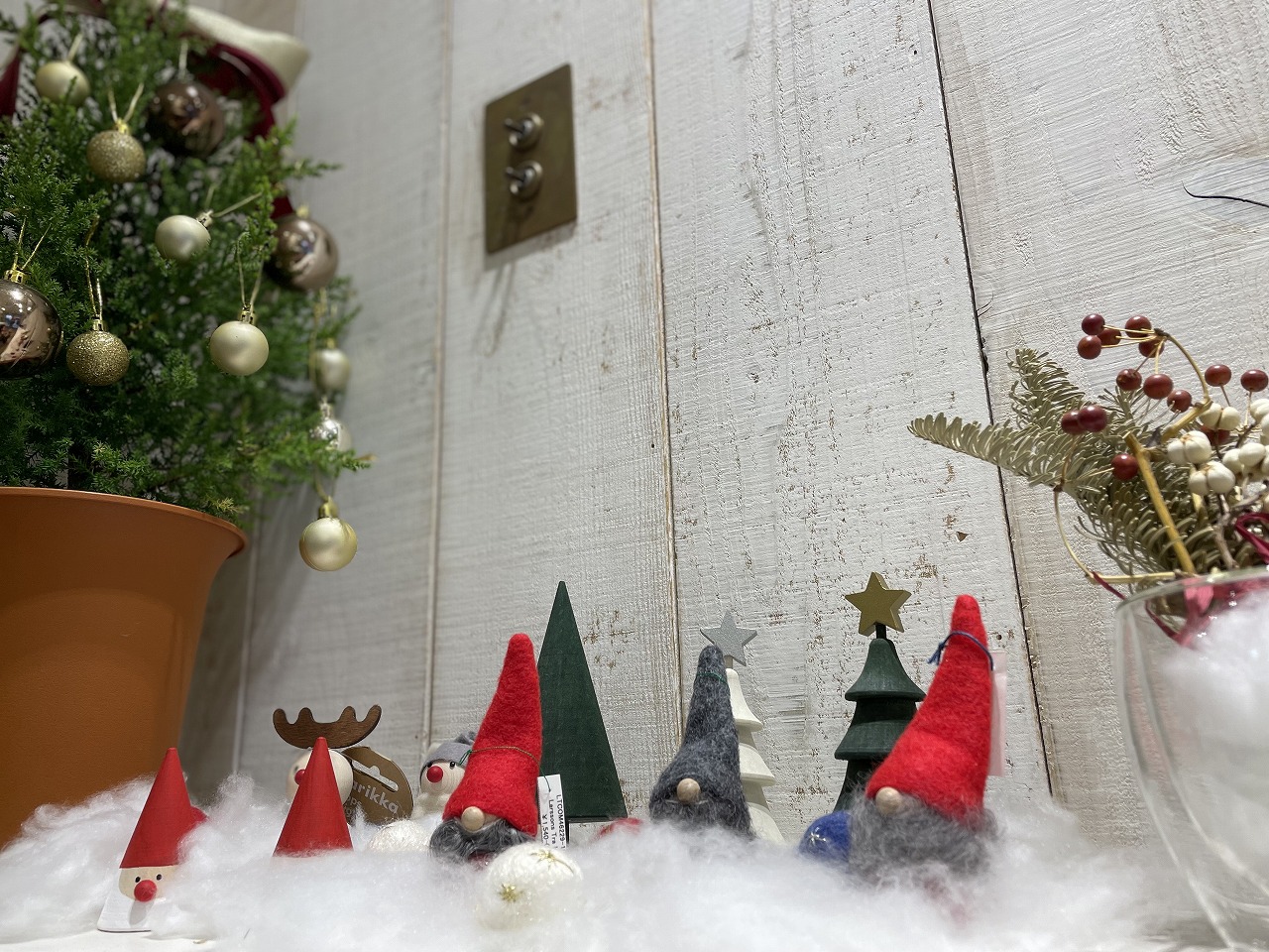 スタジオをクリスマス仕様に🎄