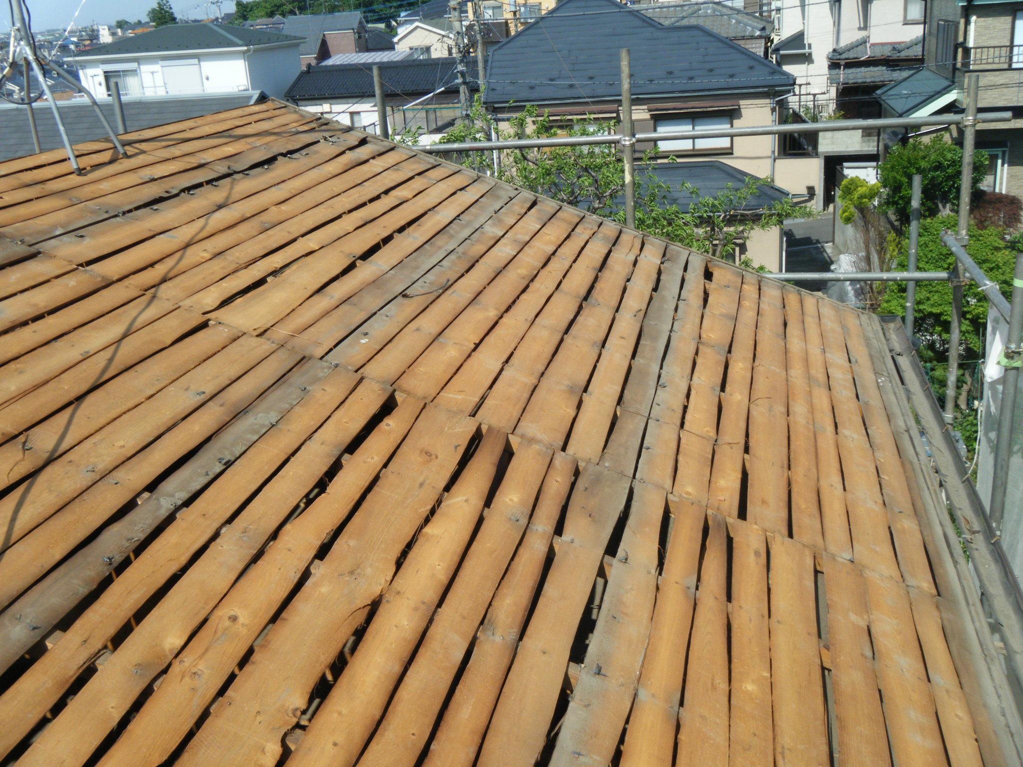 埼玉県ふじみ野市にて屋根軽量化工事