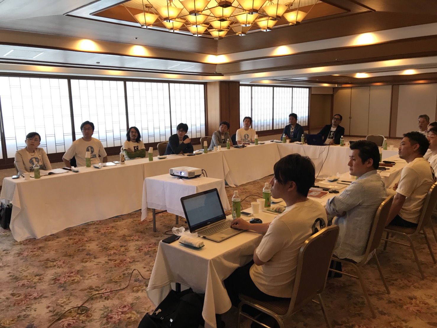 勝浦にて幹部会議です。