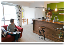 No.0354 Pleasant street corner 楽しい街角角(マンション)