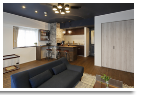 ふたり時間を楽しむ、カフェスペースがお気に入り。中古＋リノベで叶えた理想の住まい 画像